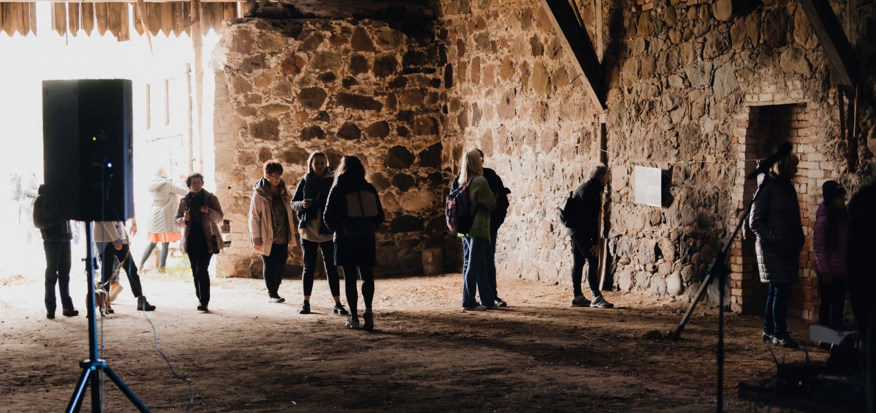 Atgimstanti Kamariškių dvarvietė kviečia kūrybai ir lėtam gyvenimui