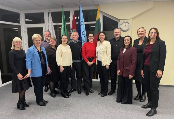 Screenshot 2025-12-05 120311