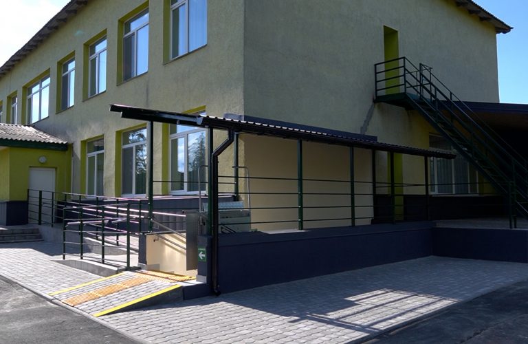 C0002.MP4.08_15_28_09.Still001 (3)